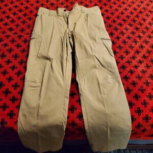 Wrangler Outdoor Mens Cargo Khaki Pants